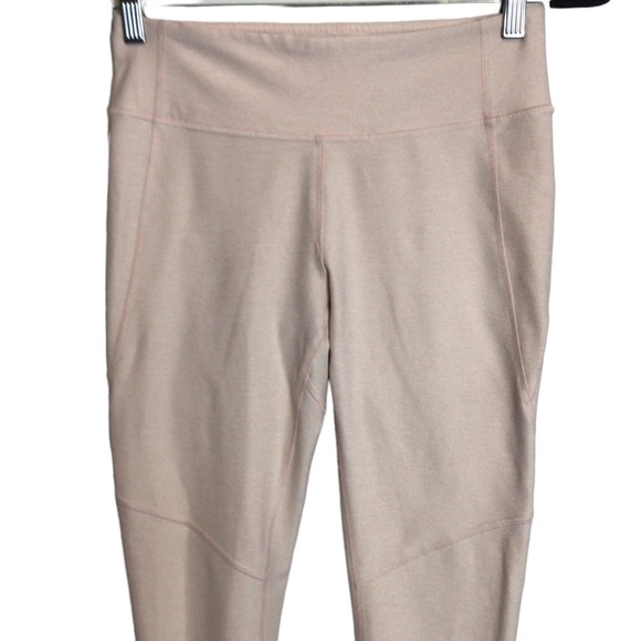 Outdoor Voices Core 3/4 length Mid Rise Leggings Size Medium - Picture 2 of 7